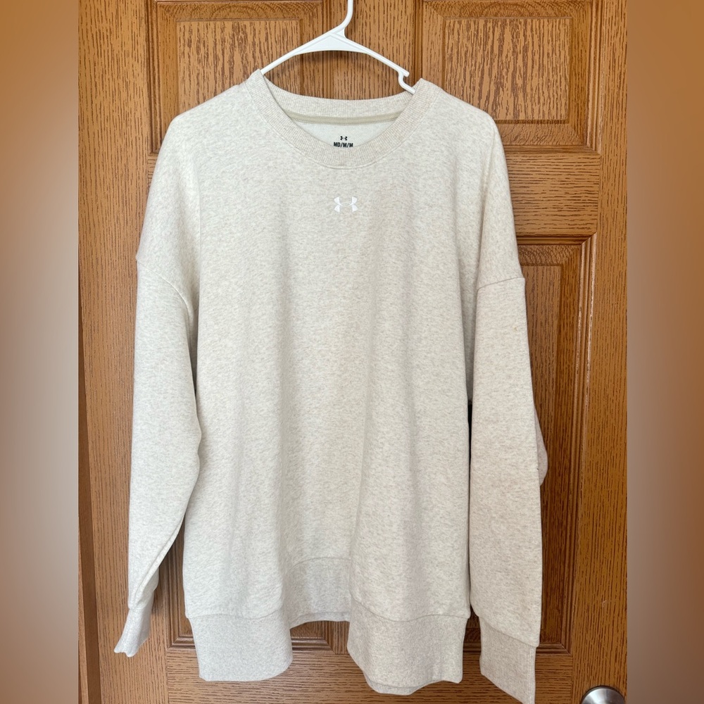 NWOT Under Armour Oversized Crewneck